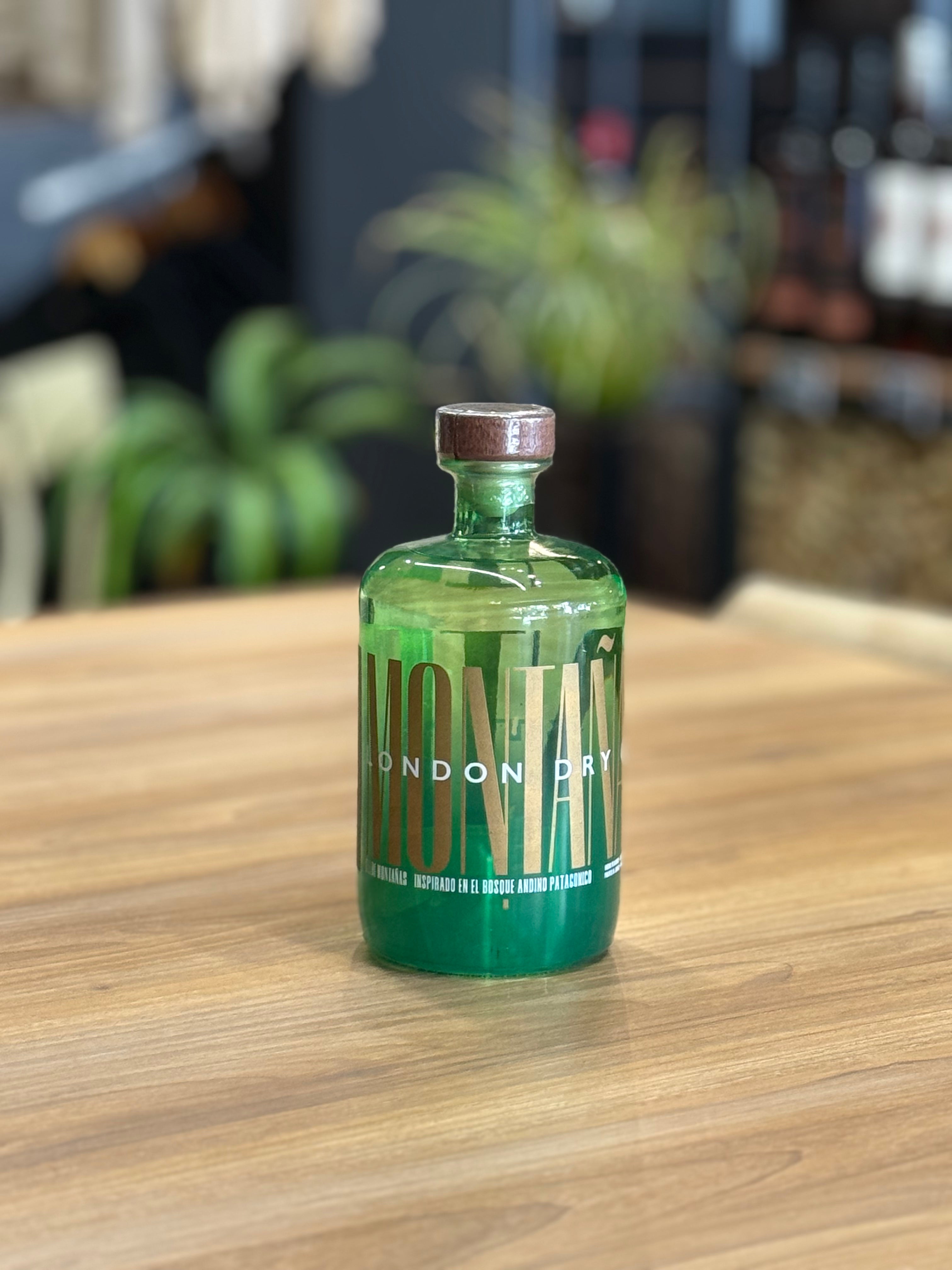 GIN RESTINGA ENTRE MONTAÑAS LONDON DRY