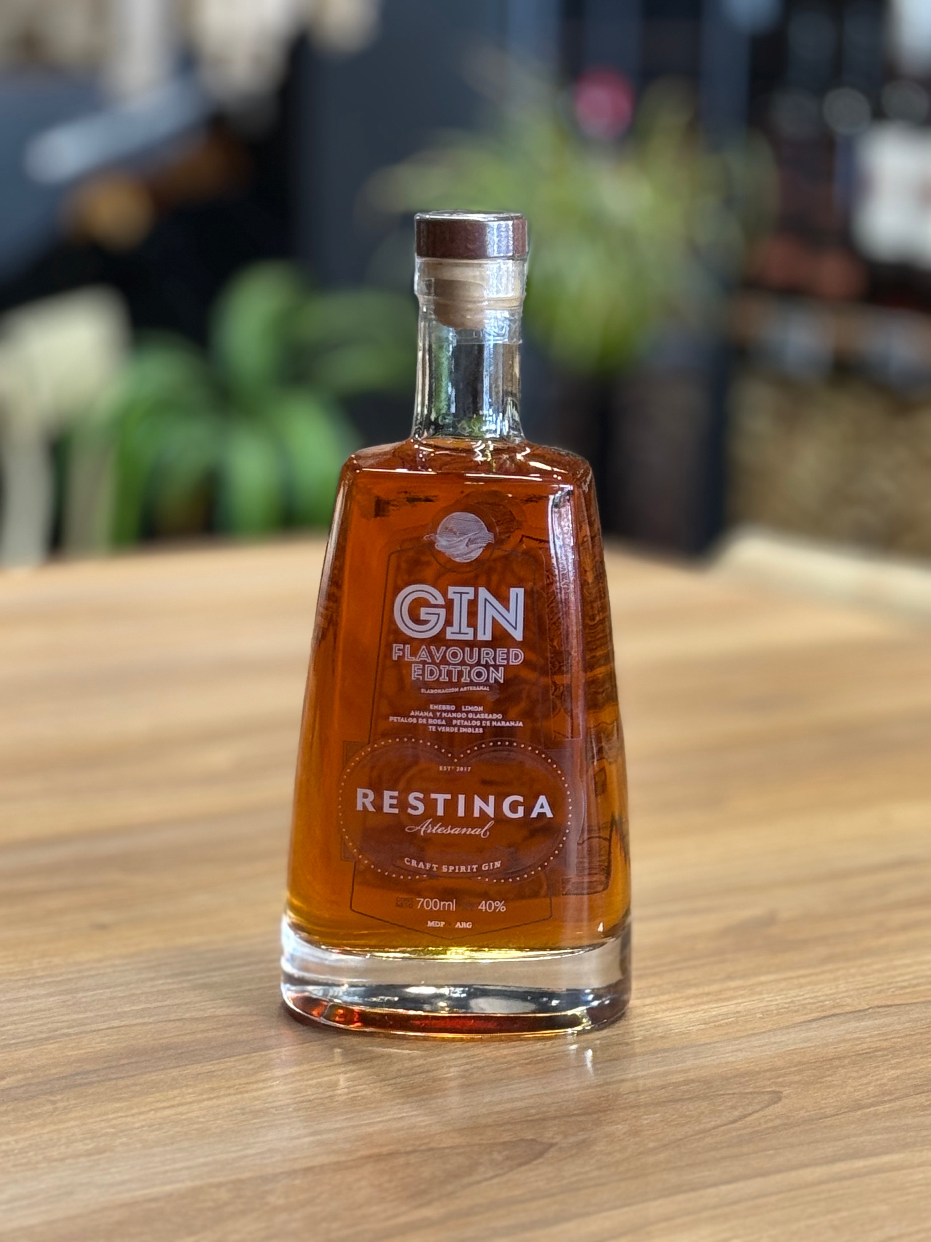 GIN RESTINGA FLAVOURED EDITTION